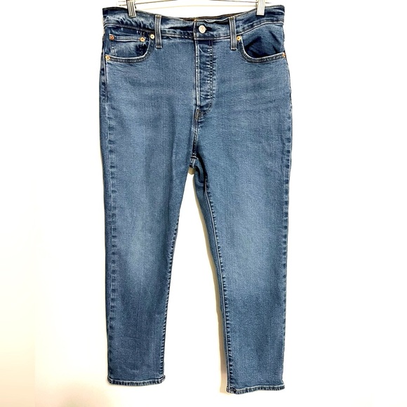 Levi’s Wedgie High Rise Straight Jeans in Medium Blue Wash. Size 32 - Picture 1 of 8